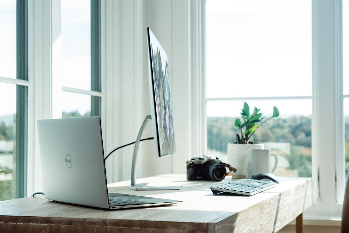 Article img - build your professional reputation online