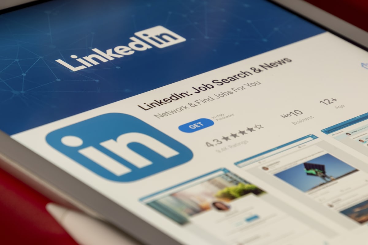 LinkedIn profile without posting every day shown on phone