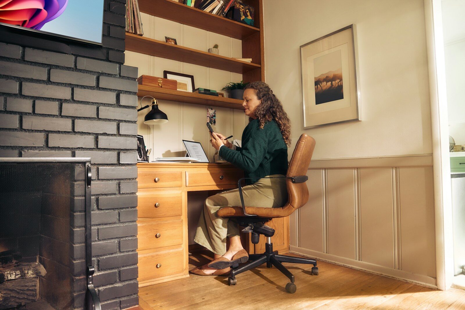 Become a consultant: an independent consultant working from a home office desk, illustrating the transition to self-directed consulting work